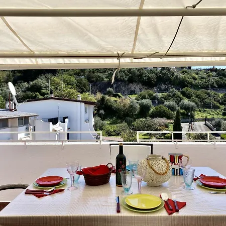 Apartment Holidaycasa Robert - Attico Vista Mare *