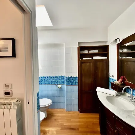 Apartment Holidaycasa Robert - Attico Vista Mare