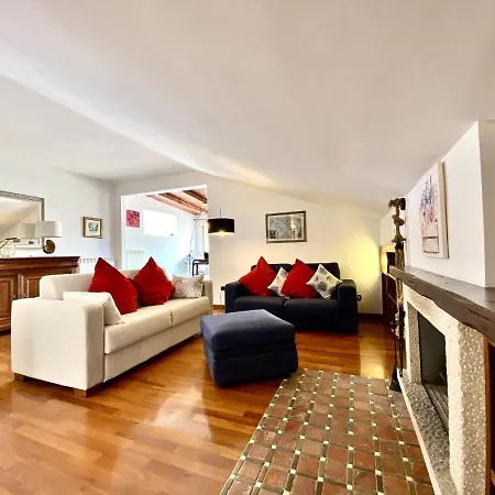 Holidaycasa Robert - Attico Vista Mare Sperlonga