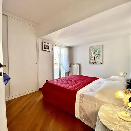 Holidaycasa Robert - Attico Vista Mare * Sperlonga