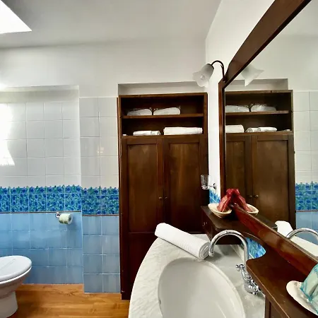 Apartment Holidaycasa Robert - Attico Vista Mare