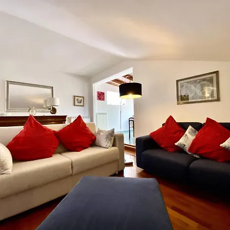 Holidaycasa Robert - Attico Vista Mare